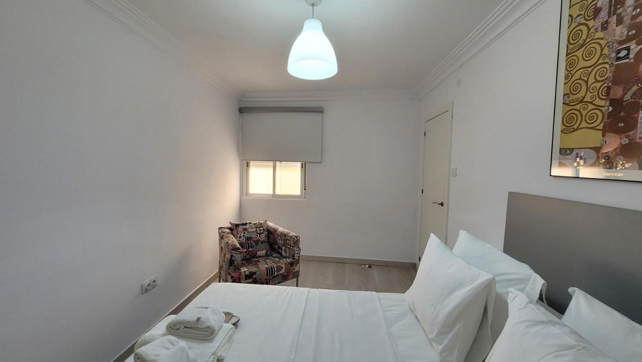 Apartaments B O D Collblanc Οσπιταλέτ ντε Λιοβρεγάτ Εξωτερικό φωτογραφία