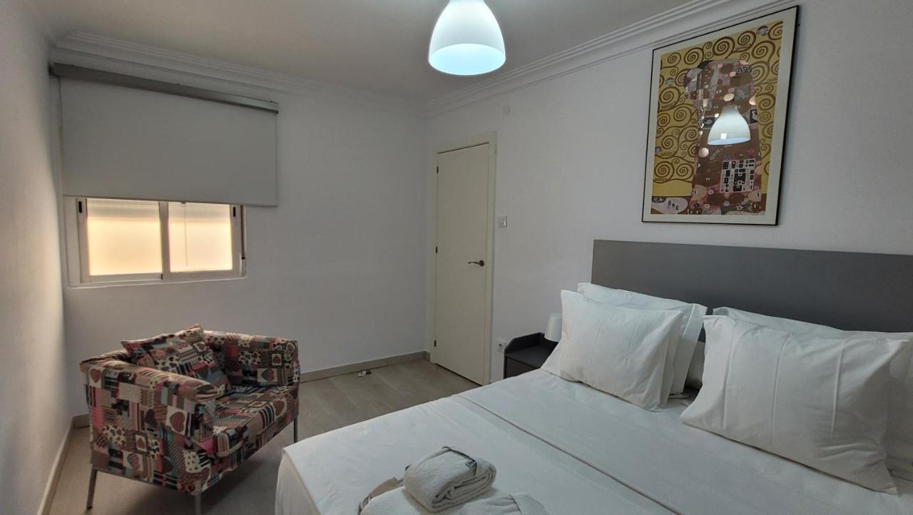 Apartaments B O D Collblanc Οσπιταλέτ ντε Λιοβρεγάτ Εξωτερικό φωτογραφία