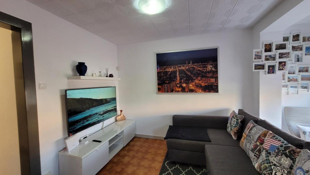 Apartaments B O D Collblanc Οσπιταλέτ ντε Λιοβρεγάτ Εξωτερικό φωτογραφία